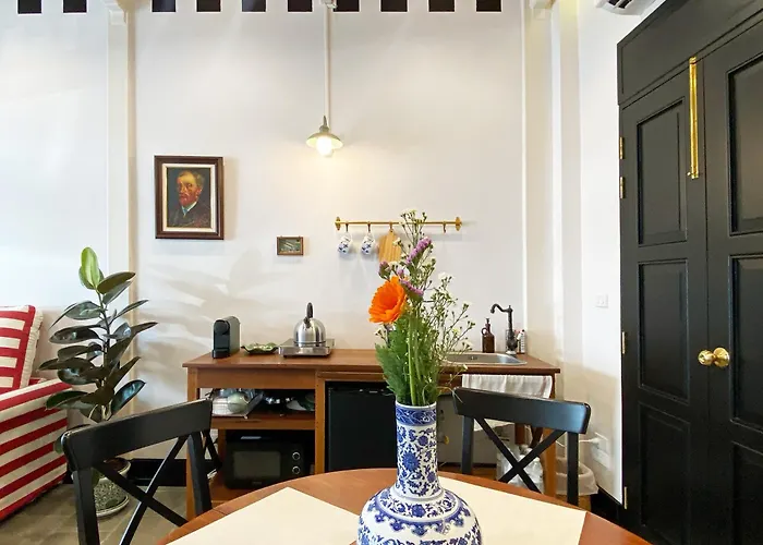 Stylist Siamese Design House Steps To Chinatown - Self Check In * 曼谷